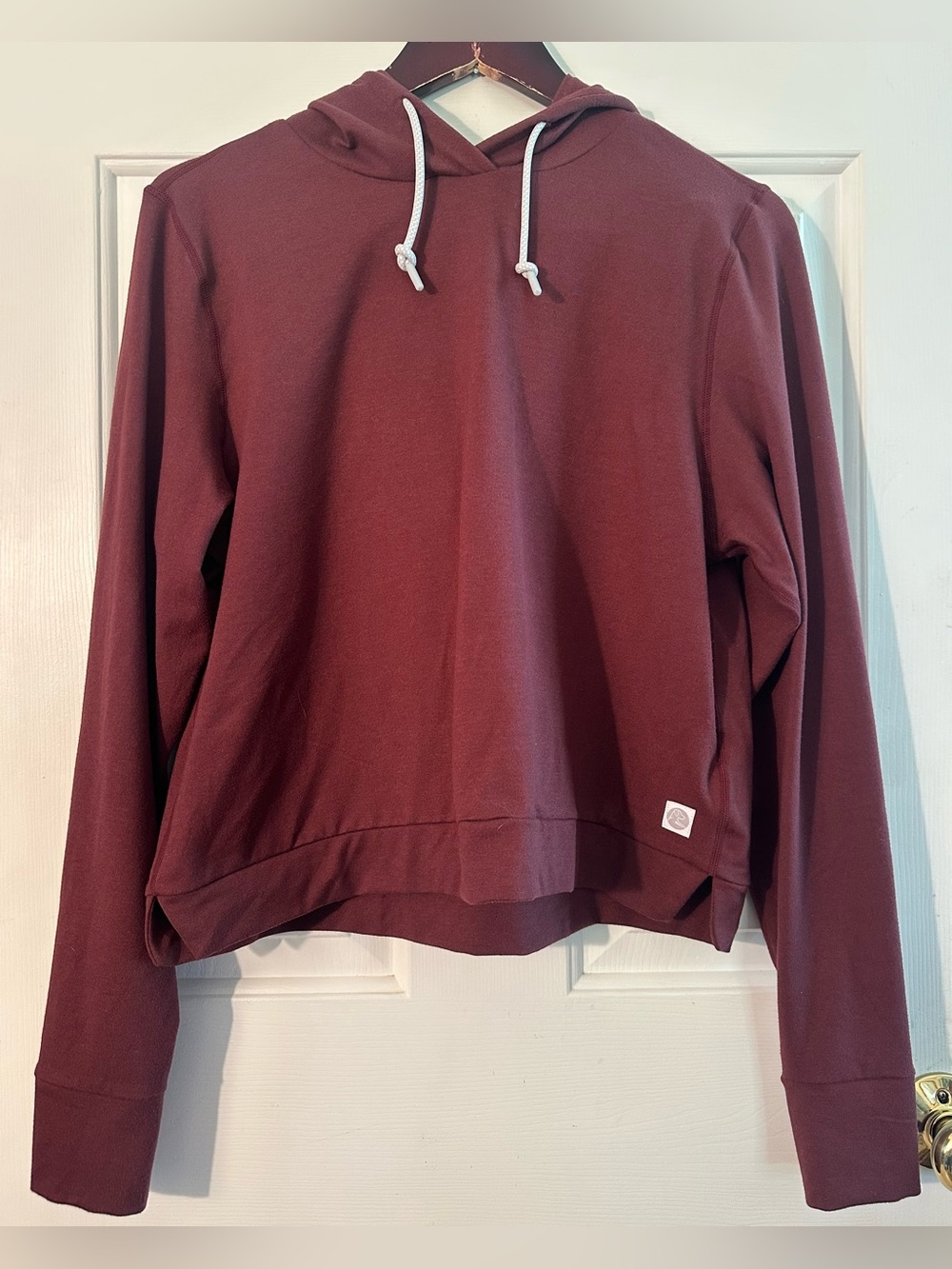 RHOBACK Women’s Medium Cranberry Tempo Performance Hoodie VSoft™ Cropped Wicking